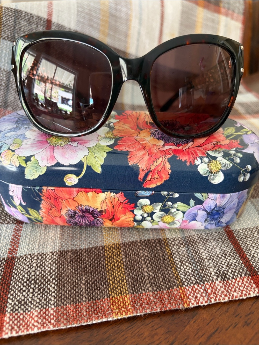 Brighton Black Tortoiseshell Sunglasses Toledo Lattice